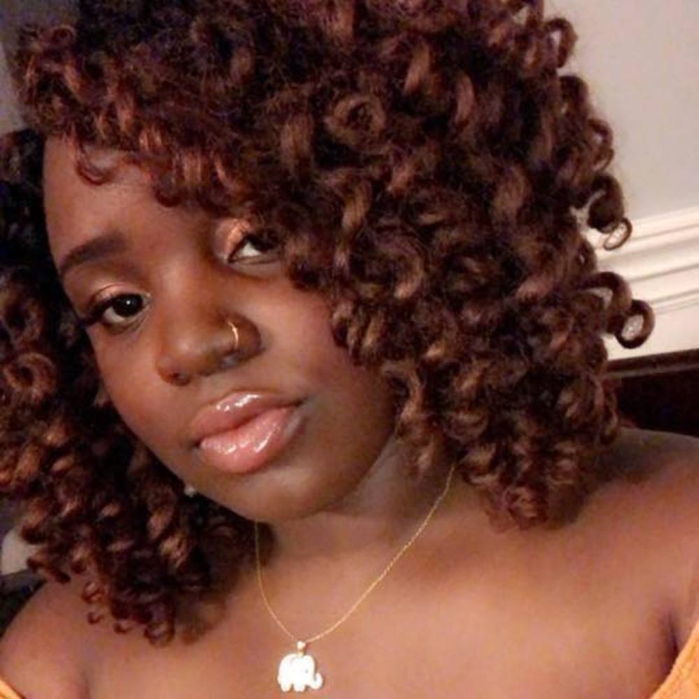 Meet your Posher, Olachi